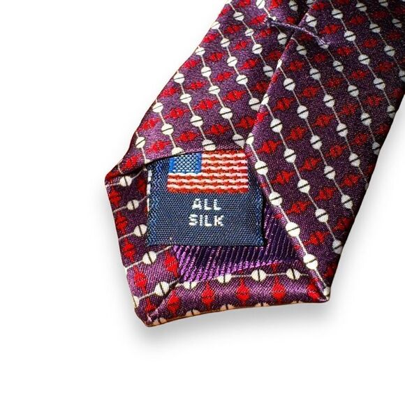 Ventura Tom James Handmade in USA 100% Silk Purple Tie - Picture 6 of 7